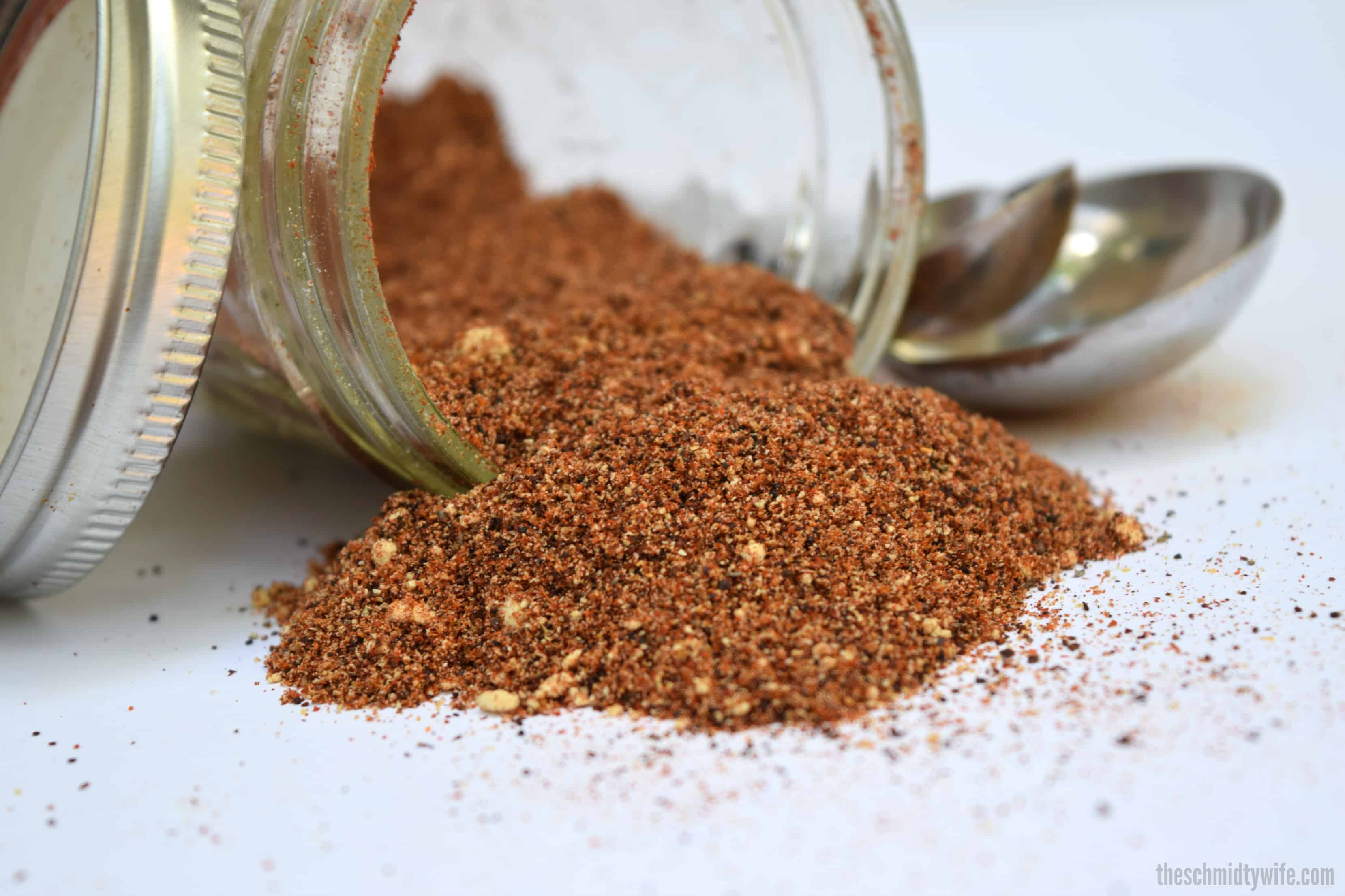 Homemade Fajita Seasoning | The Schmidty Wife