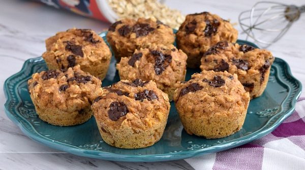 Healthy Sweet Potato Oatmeal Muffins on a blue plate with a purple napkin