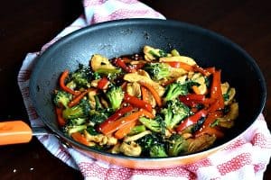 20 Minute Chicken Stir Fry - The Schmidty Wife