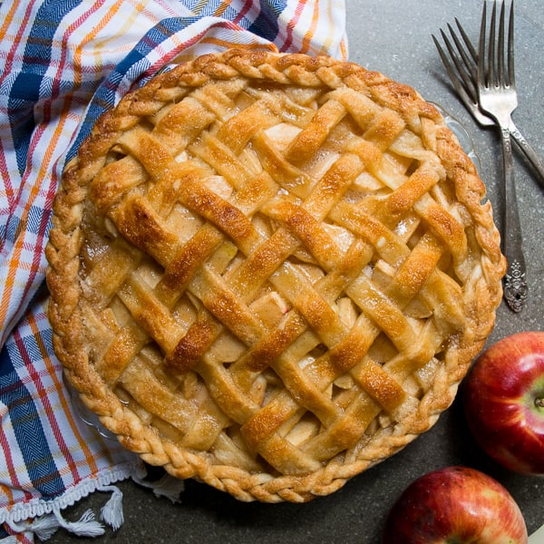 cooked apple pie with all butter pie crust - The Schmidty Wife