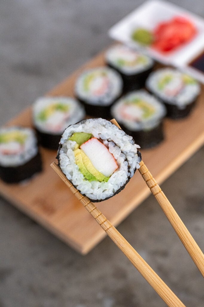 How to make perfect California roll with sushi mold