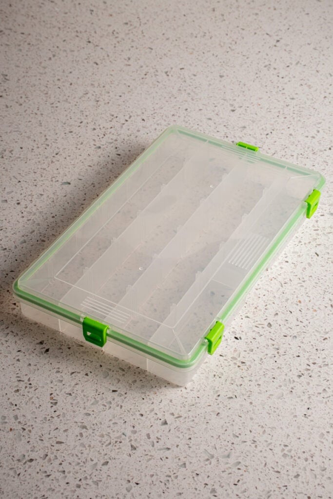An original snackle box.